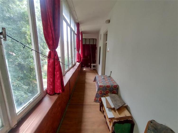Apartament cu 2 camere semidecomandat în Vest