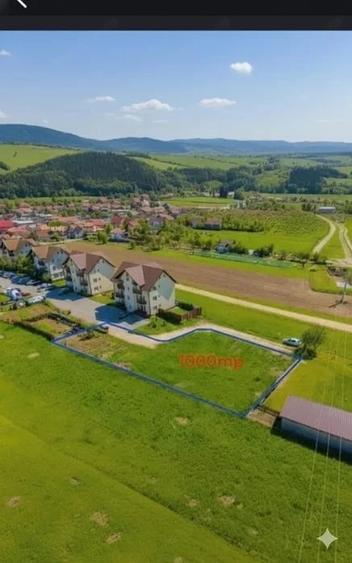 Teren de 1000 mp, în Central