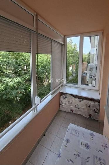 De inchiriat apartament cu 2 camere Rogerius