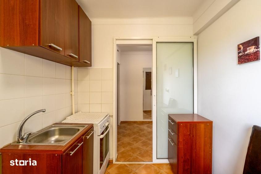 Apartament cu 2 camere semidecomandat, mobilat în Gruia