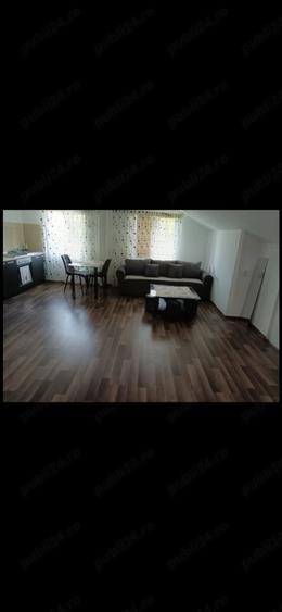 Apartament cu 2 camere decomandat în Gară