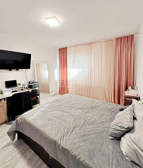 Apartament cu 2 camere decomandat, mobilat în Centru Civic