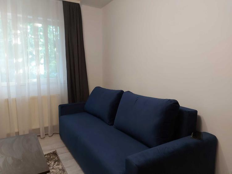 Apartament cu 2 camere semidecomandat în Rogerius