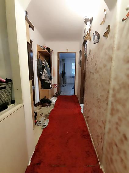 Apartament cu 2 camere decomandat în Nicolina