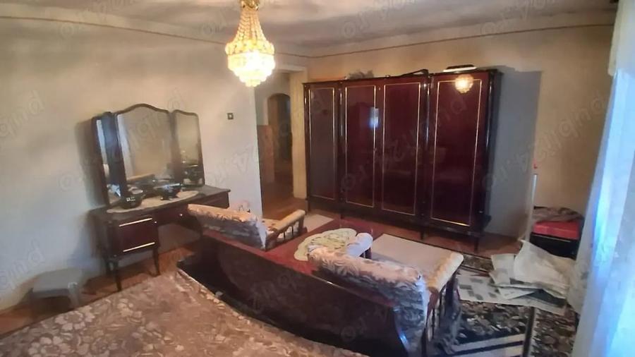Casă cu 6 camere cu Teren 740 Mp în Mehala