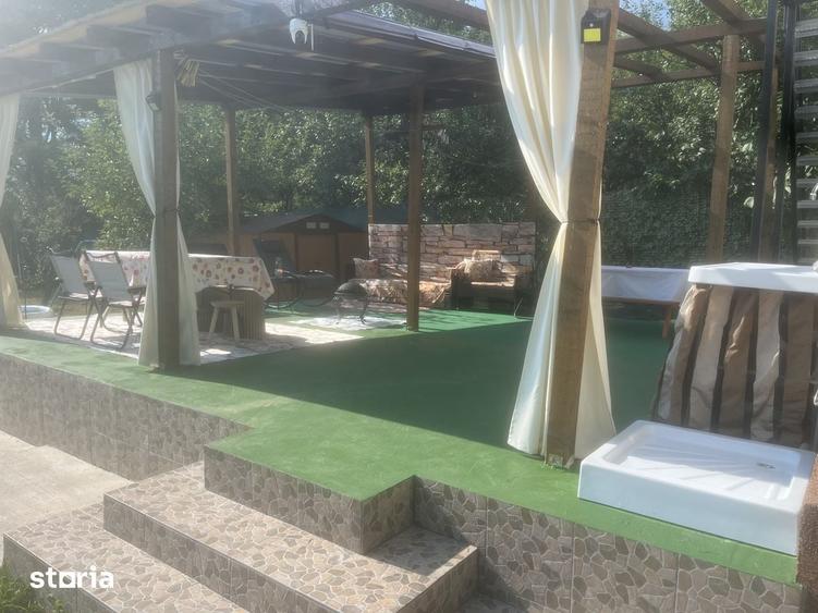 Casă cu 2 camere cu Teren 3000 Mp în Vaideeni