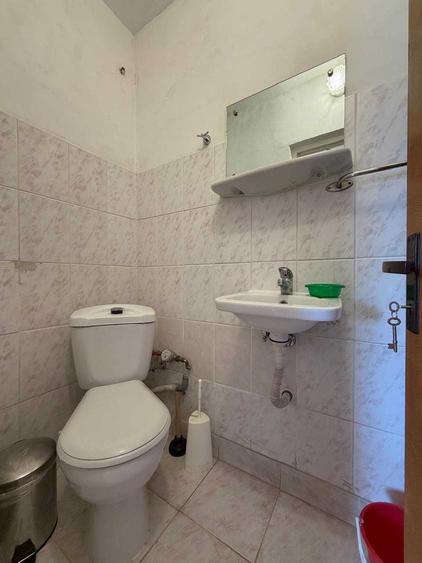 Apartament cu 3 camere decomandat în Drumul Carului
