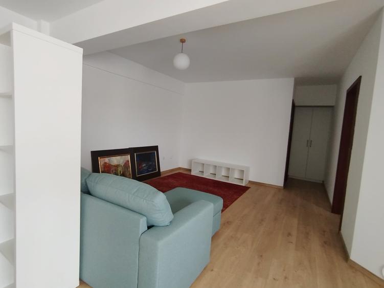 Apartament 2 camere Str. București cu parcare subterană - 3