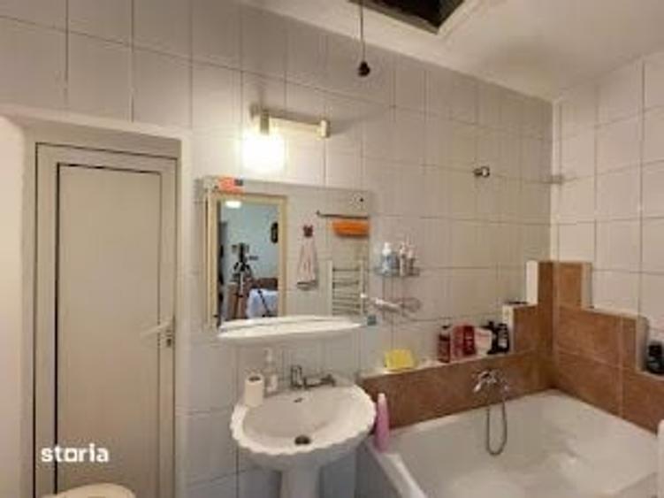 Casă cu 2 camere cu Teren 300 Mp în Nord