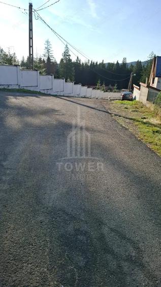 Casă cu 7 camere cu Teren 250 Mp în Paltin