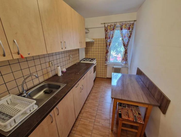 Garsonieră decomandată în Bucureștii Noi