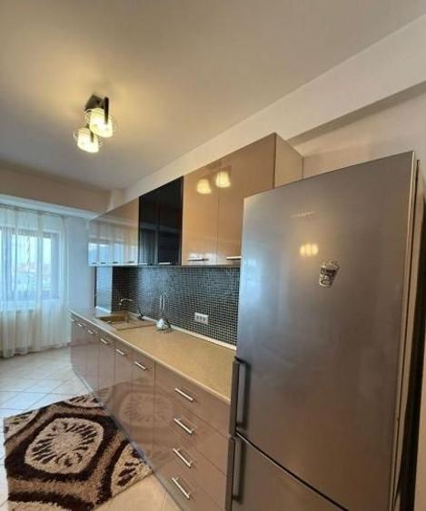 Apartament cu 2 camere decomandat, mobilat în Primo