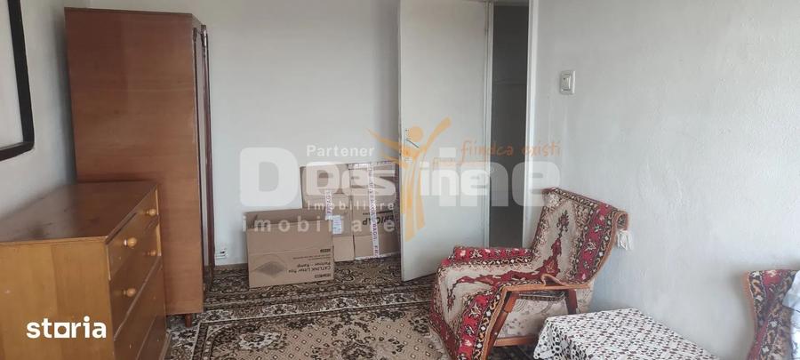 Apartament cu 3 camere decomandat, mobilat în Nord-Est