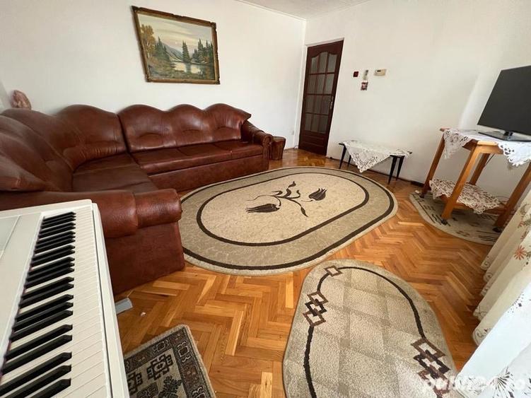 Apartament cu 3 camere decomandat în Lugoj