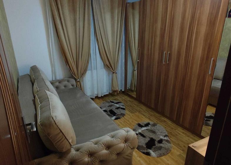 Apartament cu 2 camere, mobilat în Vasile Aaron
