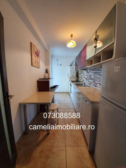 Apartament cu 2 camere semidecomandat în Păcii