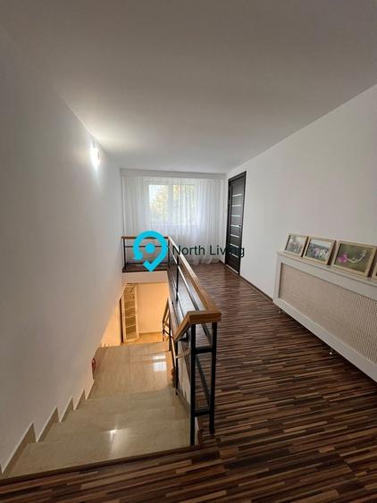 Casă individuală cu 4 camere cu Teren 500 Mp în Central
