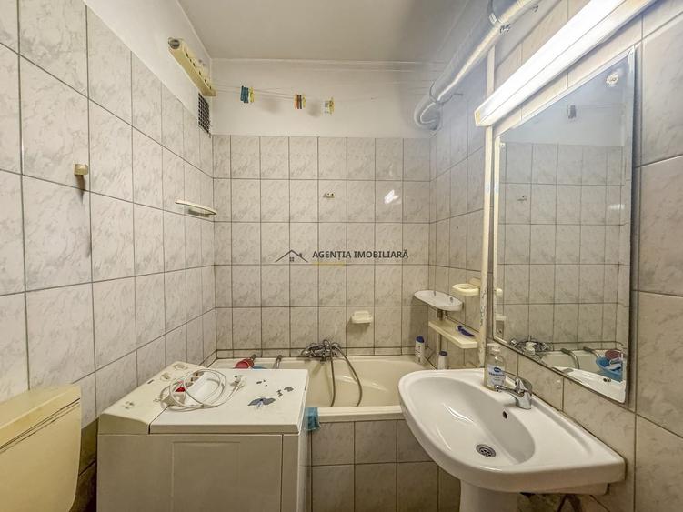 Apartament cu 2 camere decomandat în Floreasca