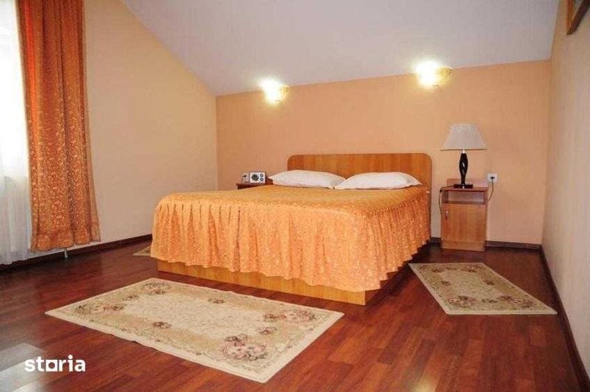 Casă cu 4 camere cu Teren 853 Mp în Central