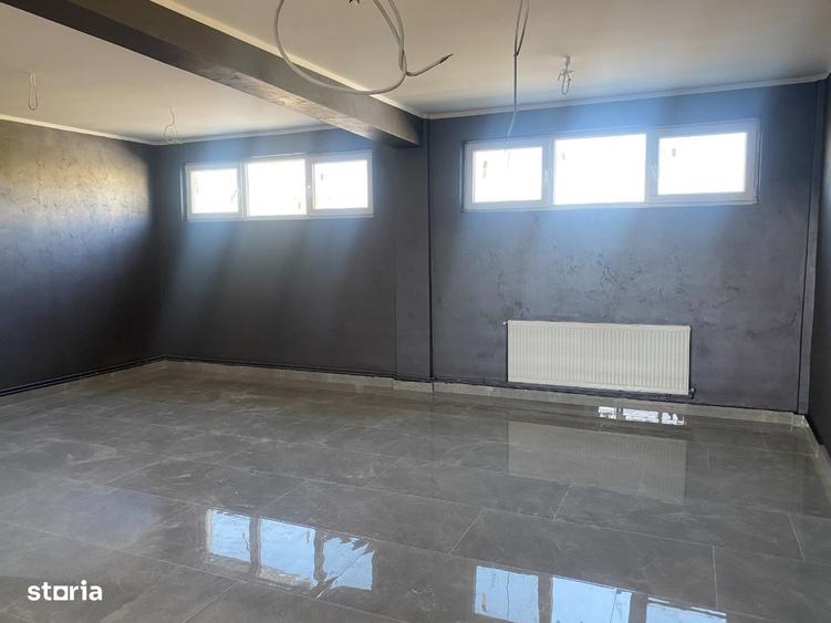 Apartament cu 4 camere în Boldești