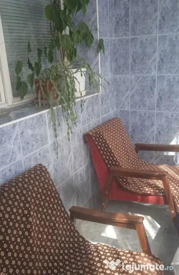 Apartament cu 2 camere decomandat în Micro 20