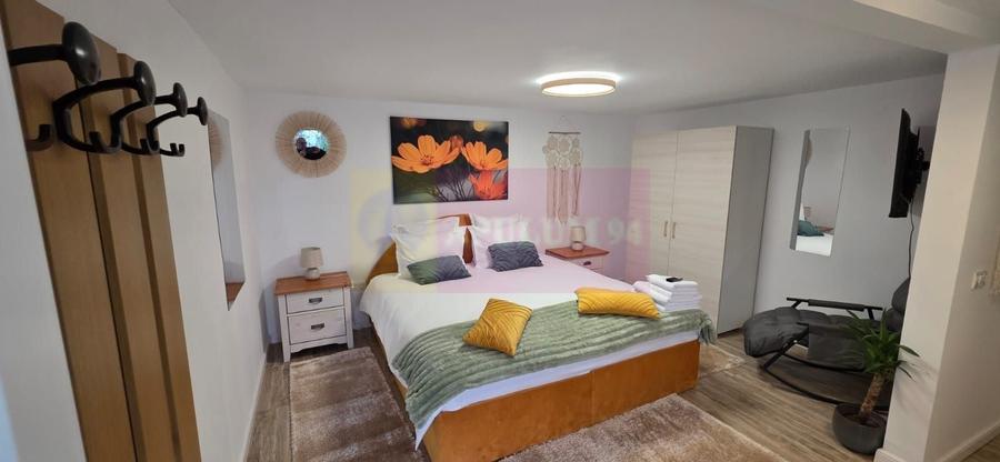 Casă individuală cu 4 camere cu Teren 722 Mp în Podul Vadului