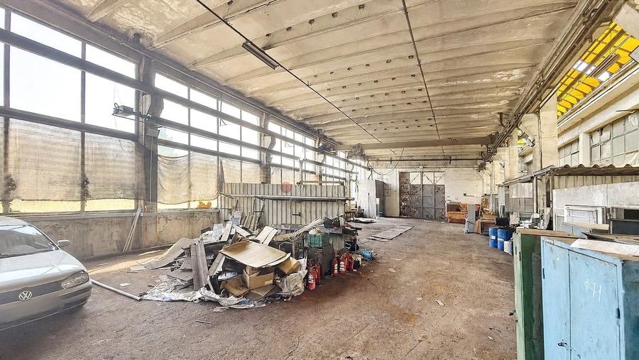 Spațiu industrial, de 430 mp, în Uzina 2