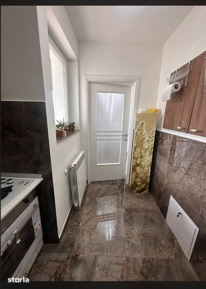 Casă cu 2 camere cu Teren 150 Mp în Central