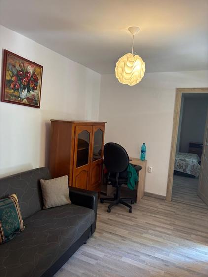 Apartament cu 2 camere semidecomandat în Mărăști