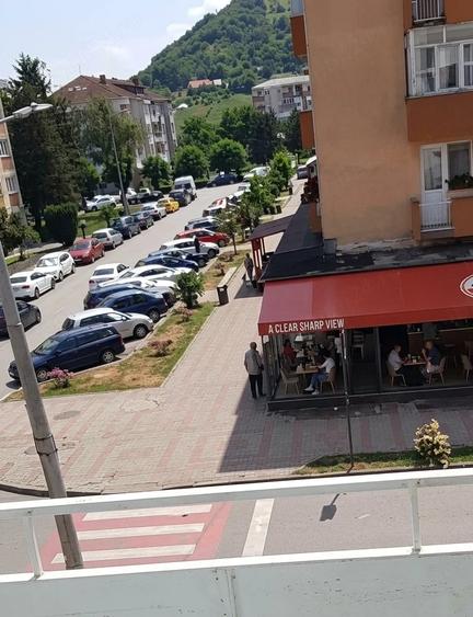 Apartament cu 2 camere semidecomandat în Ultracentral