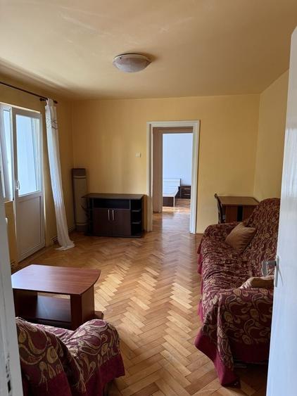 Apartament cu 3 camere în Gheorgheni