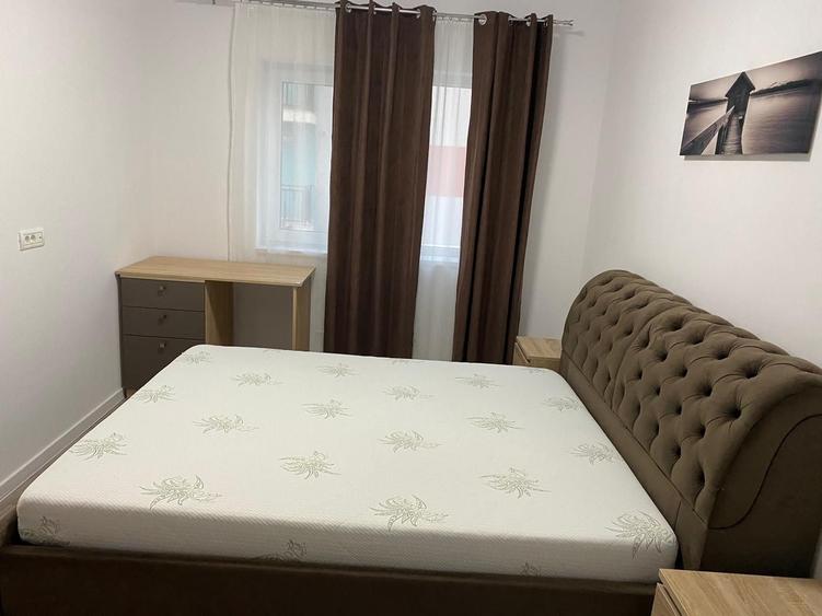 Apartament cu 2 camere decomandat în Giroc
