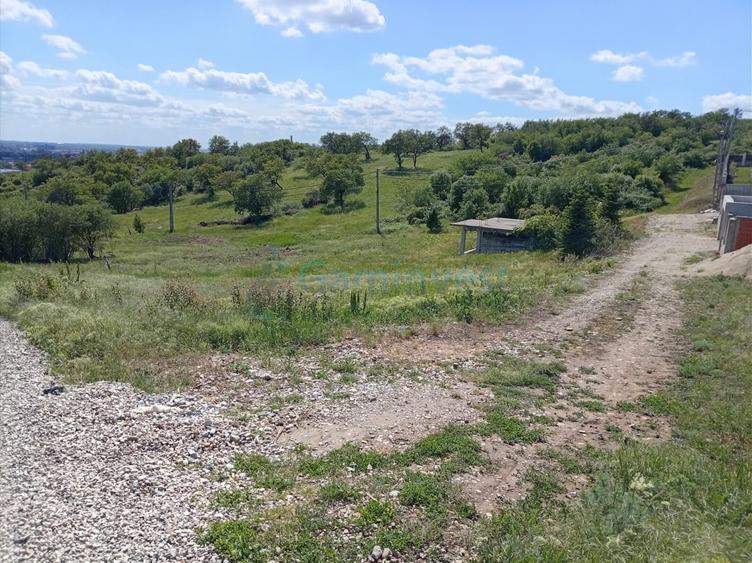 Teren Construcții intravilan de 849 mp, în Paleu