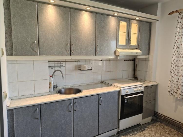 Apartament cu 2 camere semidecomandat în Malul Mureșului