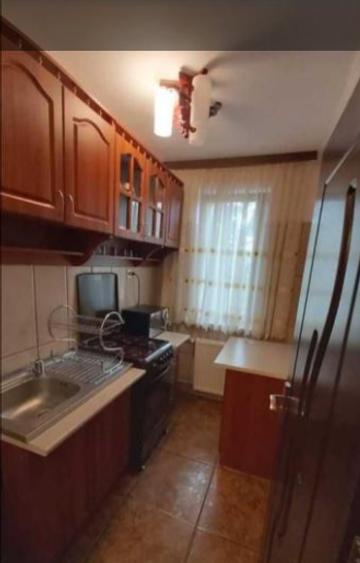 Apartament cu 2 camere semidecomandat în Gara