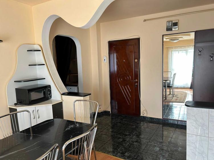 Apartament cu 2 camere decomandat în Mărăști