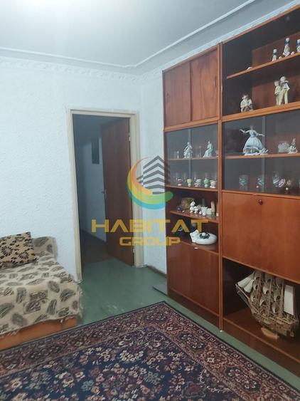 Apartament cu 3 camere semidecomandat în Alexandru Obregia