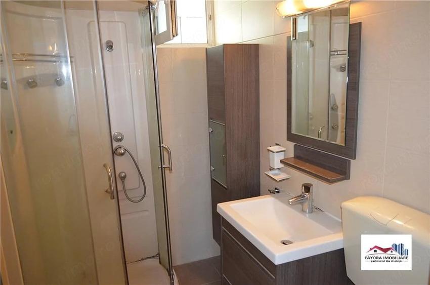 Apartament cu 3 camere în Tudor