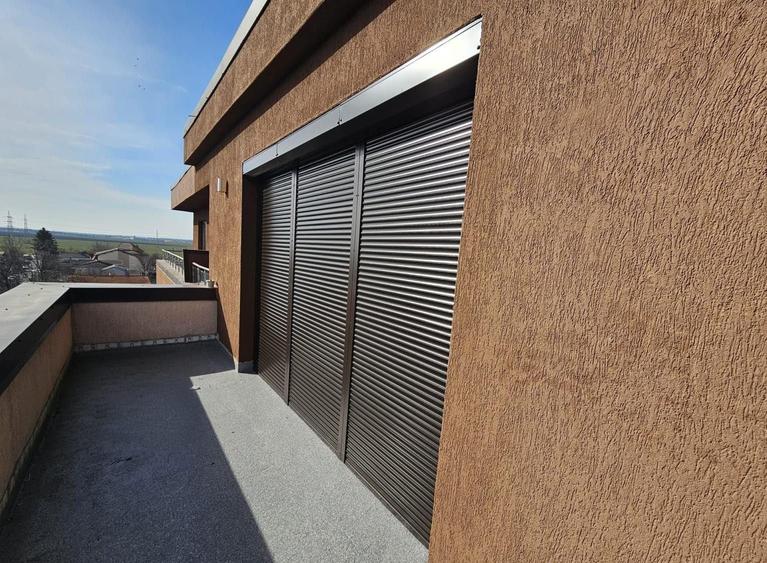 Apartament cu 3 camere decomandat în Albert