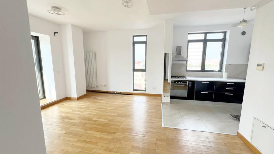 Apartament cu 2 camere semidecomandat în Ferdinand
