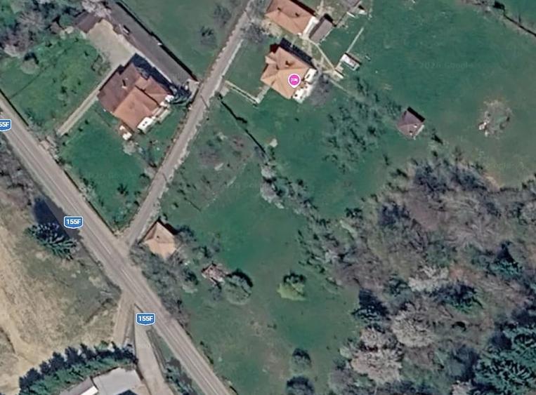 Teren de 424 mp, în Ceahlău