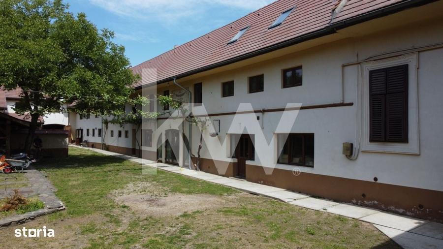 Casă cu 4 camere în Cristian