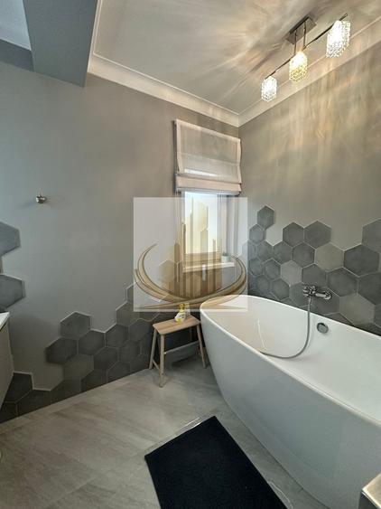 Duplex cu 4 camere cu Canalizare în Dumbrăvița