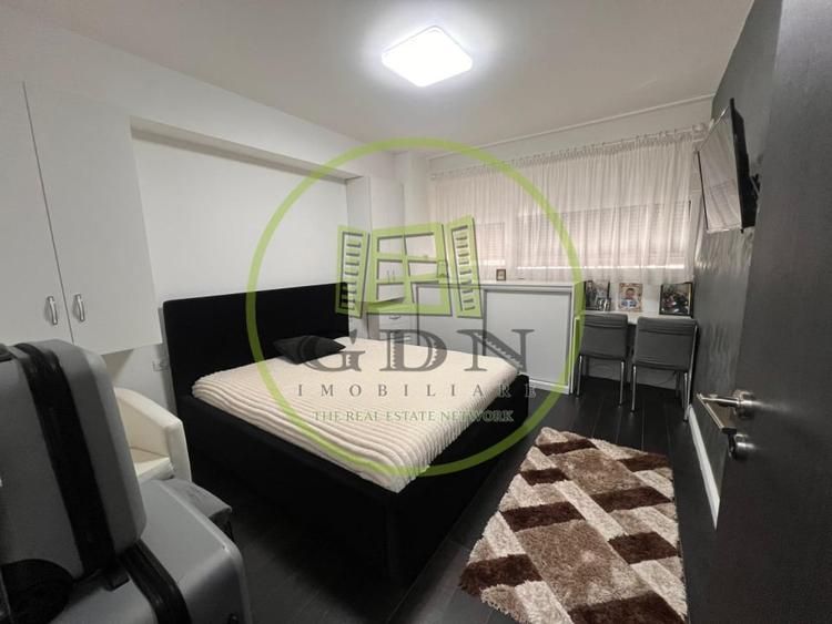Apartament cu 2 camere decomandat, mobilat în Calea Severinului