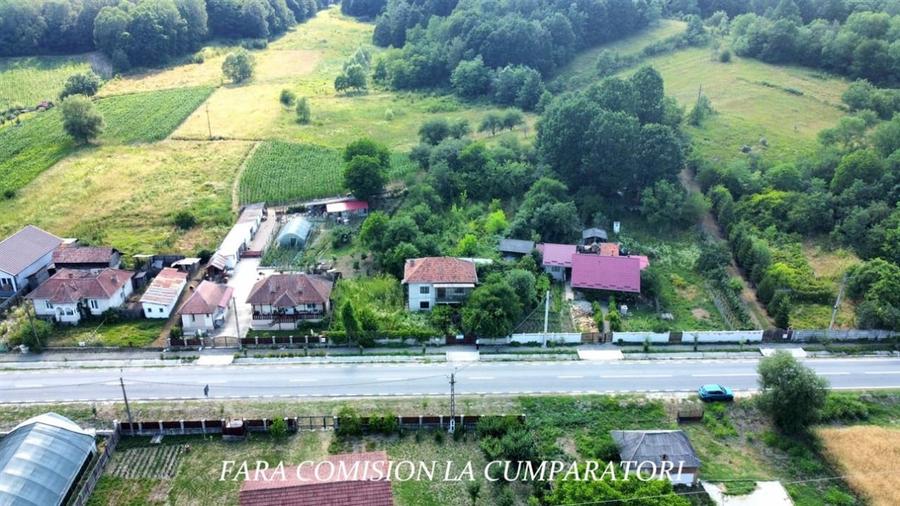 Casă individuală cu 4 camere cu Teren 1730 Mp în Mihăești