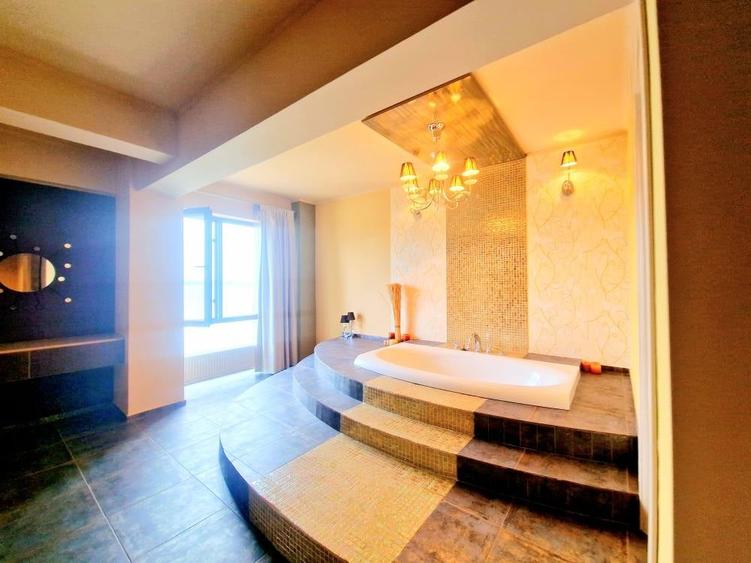 Duplex cu 3 camere cu Canalizare în Central