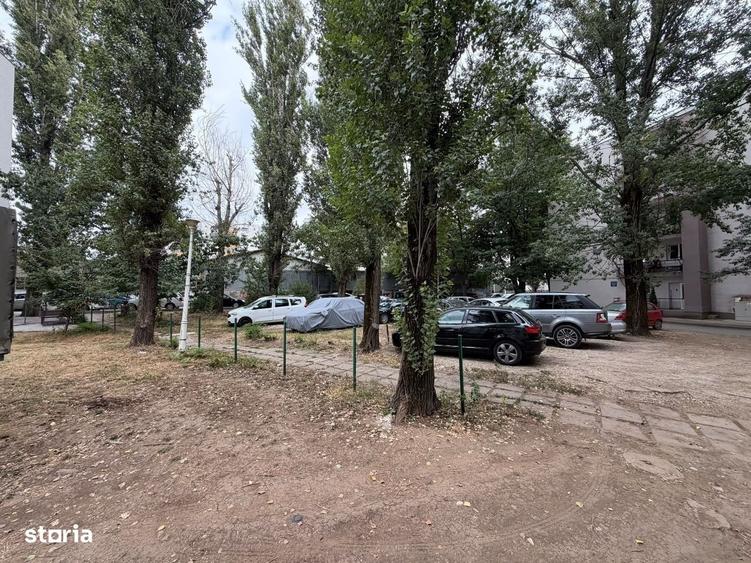 Teren 1.152 mp langa Metrou Pacii Autorizatie Constructie S+P+4 - 5