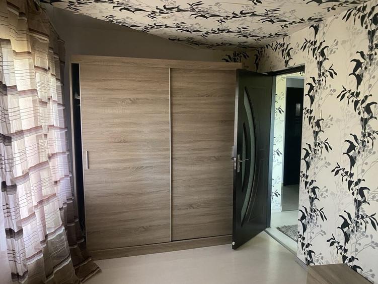 Vand apartament 4 camere - 6