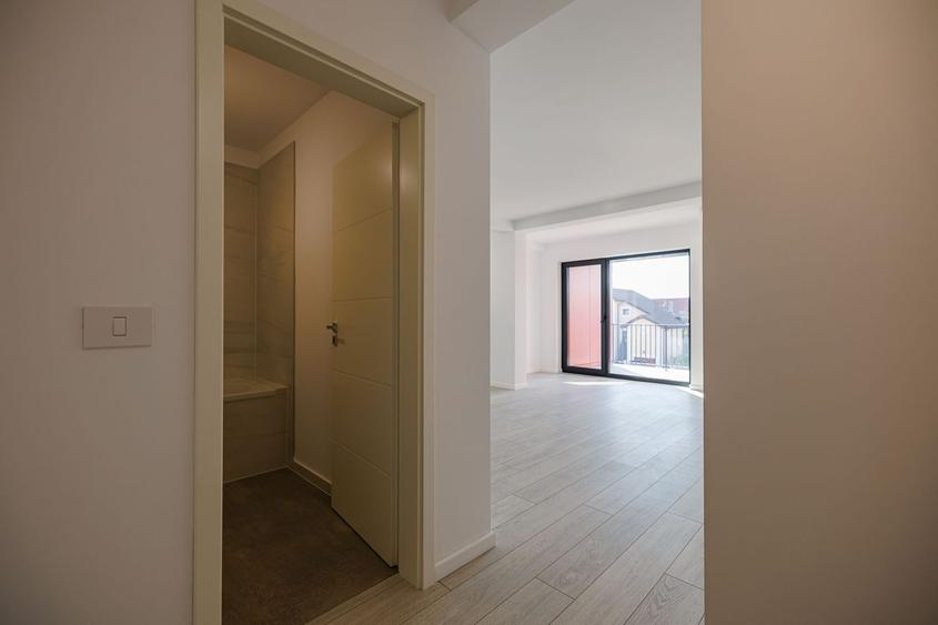 Apartament cu 3 camere decomandat în Braytim