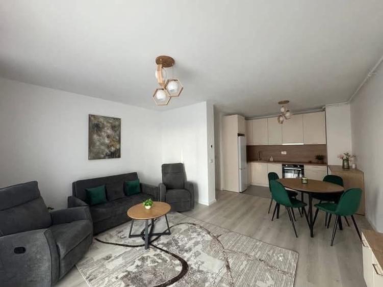 Apartament cu 2 camere decomandat în Exterior Vest